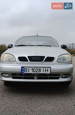 Седан Daewoo Sens 2004 в Полтаві