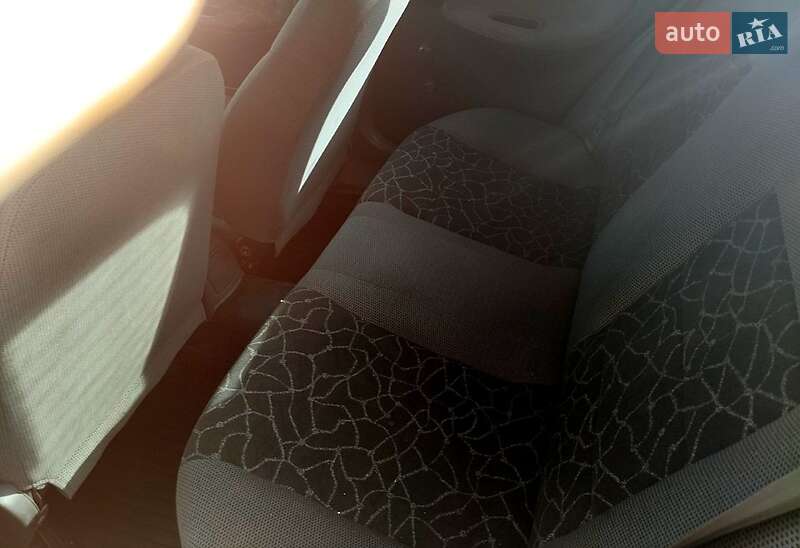 Седан Daewoo Sens 2003 в Решетилівці