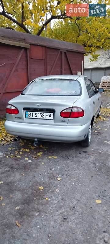 Седан Daewoo Sens 2004 в Миргороде