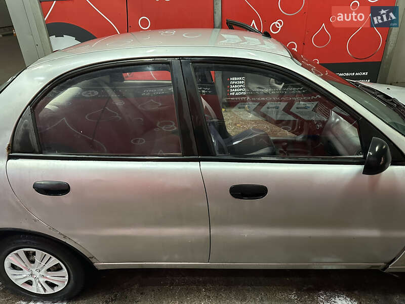 Седан Daewoo Sens 2005 в Киеве