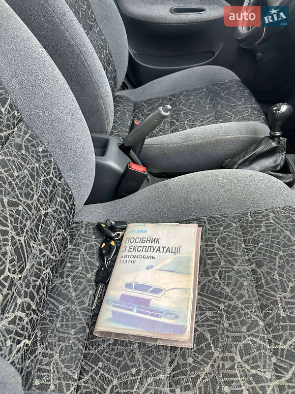 Седан Daewoo Sens 2004 в Кривому Розі