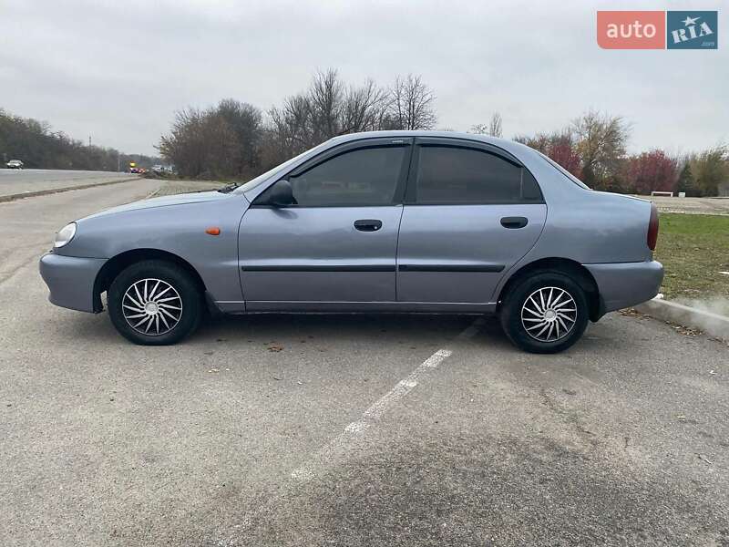 Седан Daewoo Sens 2010 в Дніпрі