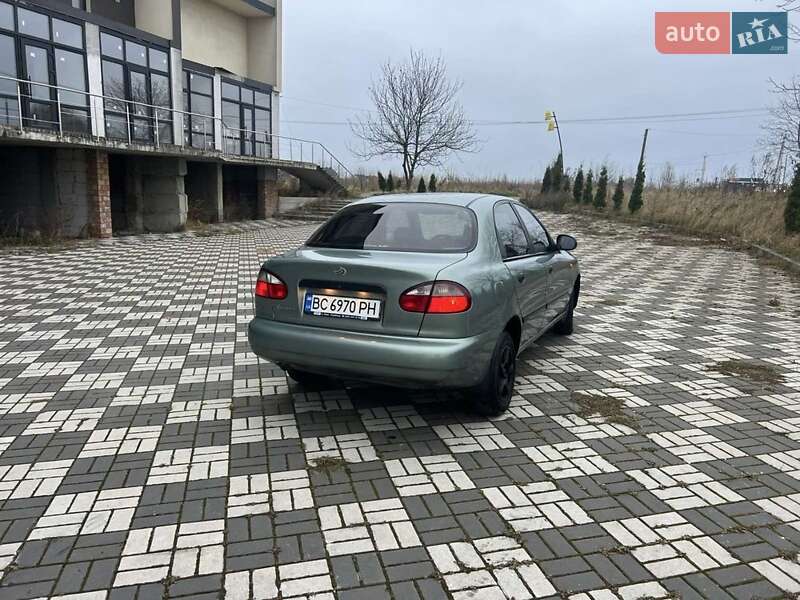 Седан Daewoo Sens 2009 в Буську