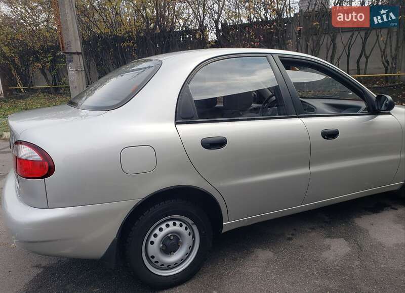Седан Daewoo Sens 2004 в Вінниці