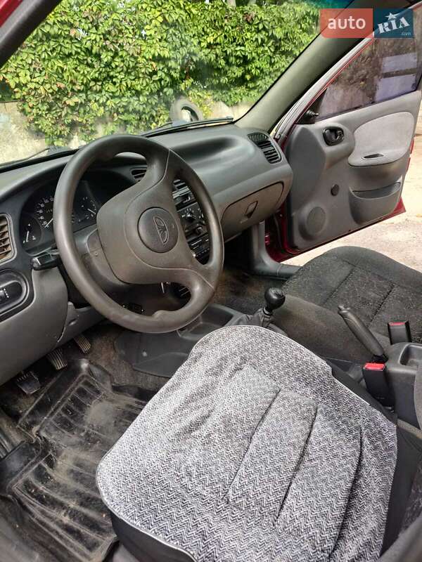 Седан Daewoo Sens 2005 в Запорожье