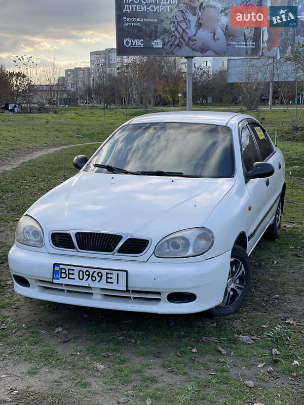 Седан Daewoo Sens 2002 в Херсоні