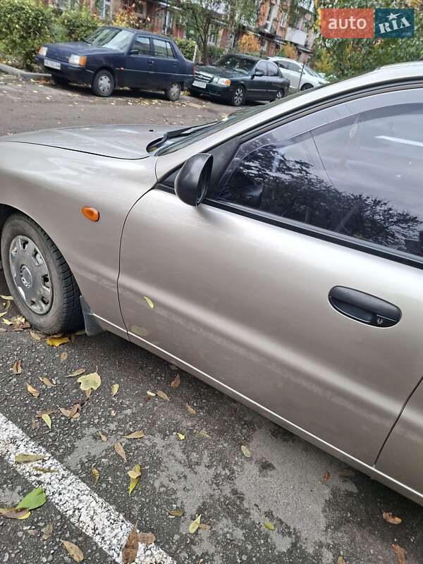 Седан Daewoo Sens 2004 в Дніпрі