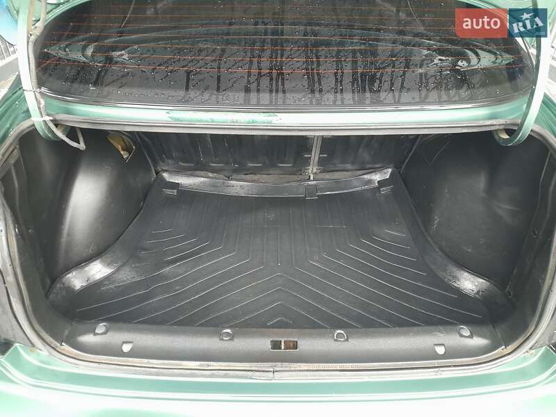 Седан Daewoo Sens 2011 в Вінниці