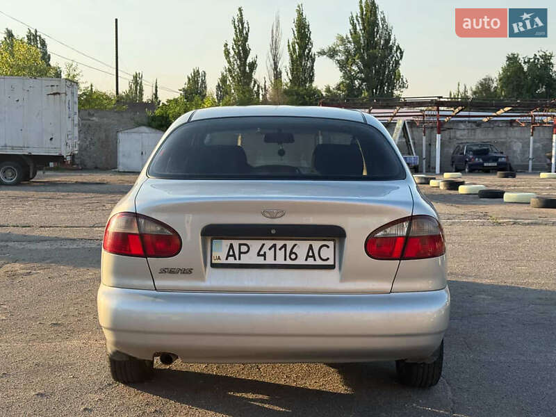 Седан Daewoo Sens 2004 в Марганце