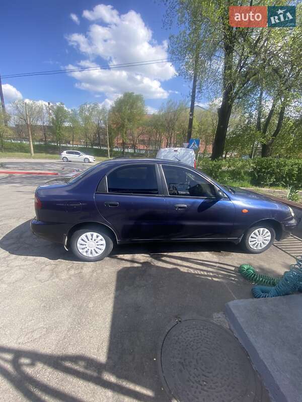 Седан Daewoo Sens 2005 в Запорожье