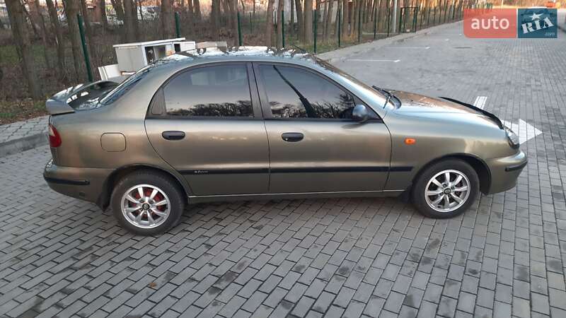 Седан Daewoo Sens 2005 в Запорожье