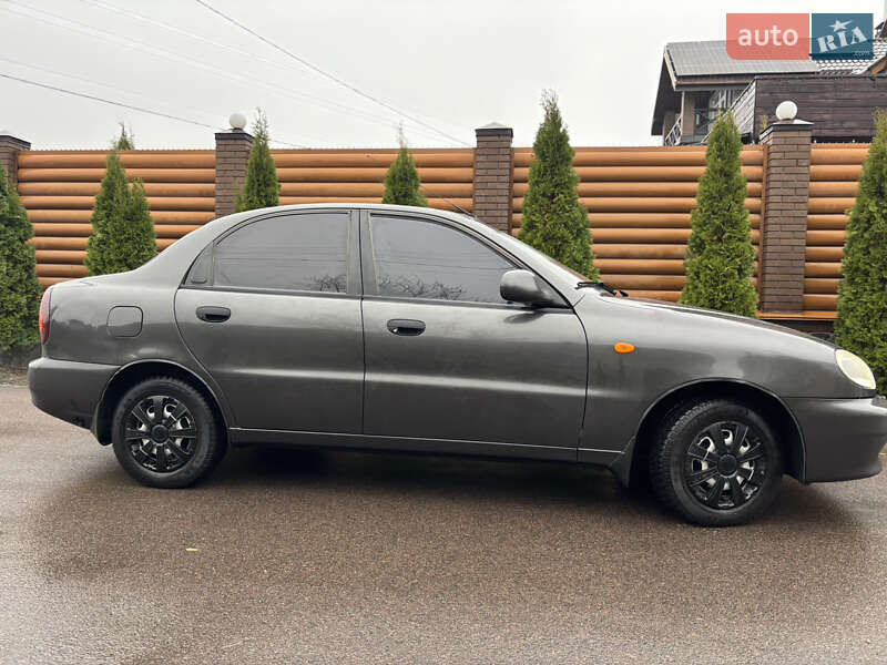 Седан Daewoo Sens 2012 в Борисполі