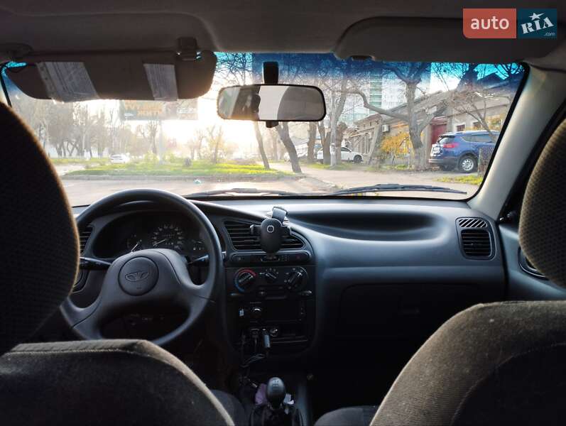 Седан Daewoo Sens 2004 в Одессе