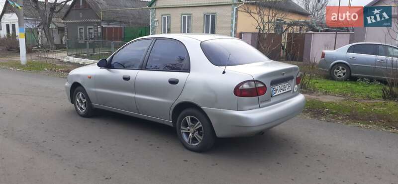 Седан Daewoo Sens 2001 в Березівці