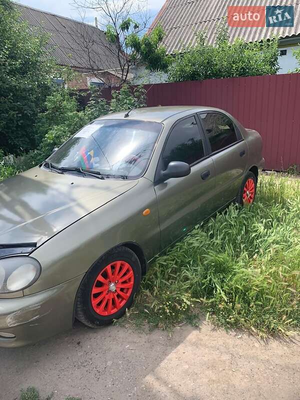 Седан Daewoo Sens 2004 в Запорожье