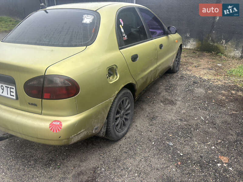 Седан Daewoo Sens 2007 в Счастливом