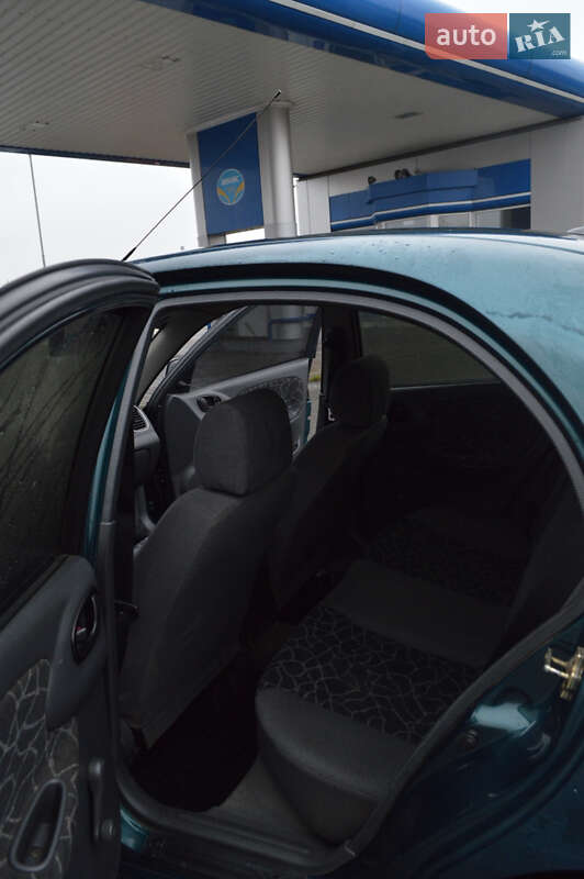 Седан Daewoo Sens 2002 в Корсуне-Шевченковском