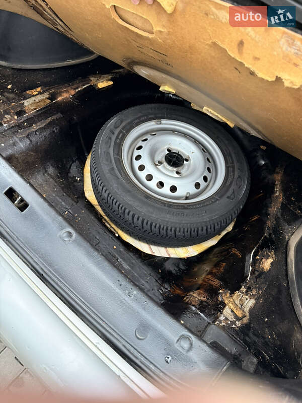 Седан Daewoo Sens 2004 в Днепре