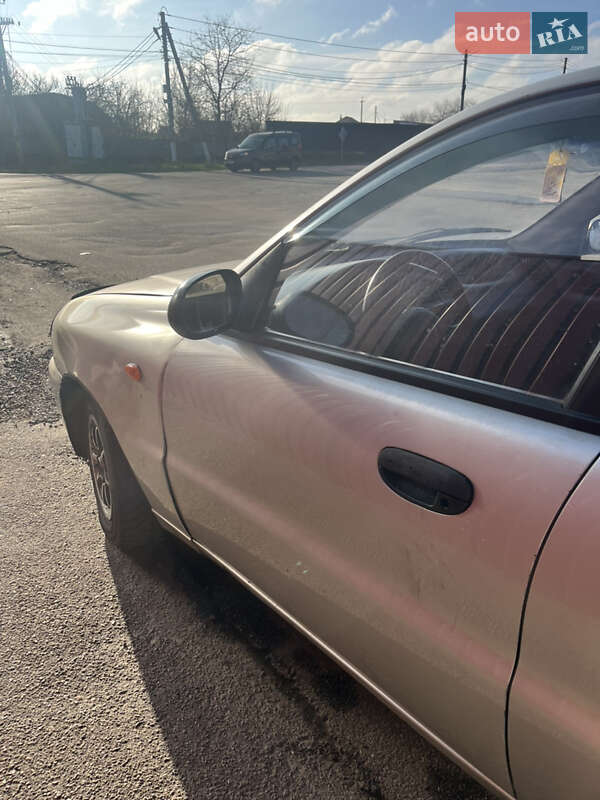 Седан Daewoo Sens 2004 в Броварах