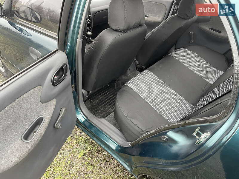 Седан Daewoo Sens 2005 в Никополе