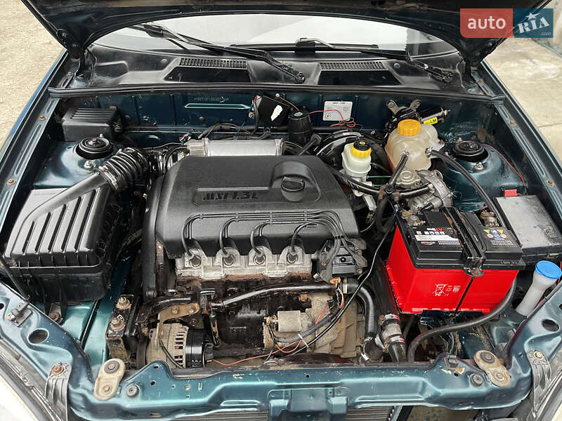 Седан Daewoo Sens 2005 в Никополе