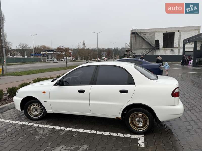 Седан Daewoo Sens 2004 в Виннице