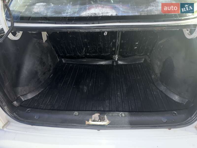 Седан Daewoo Sens 2004 в Виннице