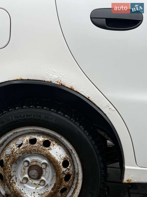 Седан Daewoo Sens 2004 в Виннице