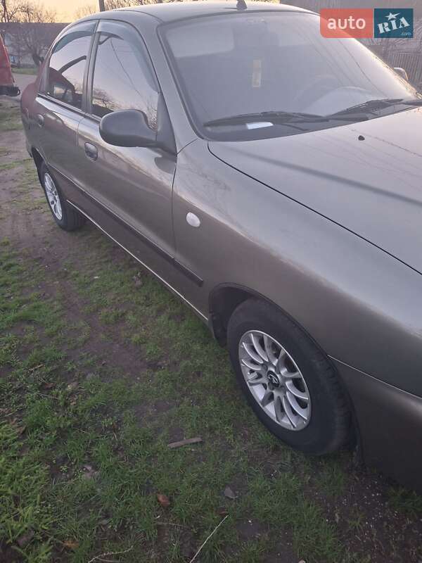Седан Daewoo Sens 2006 в Апостолово