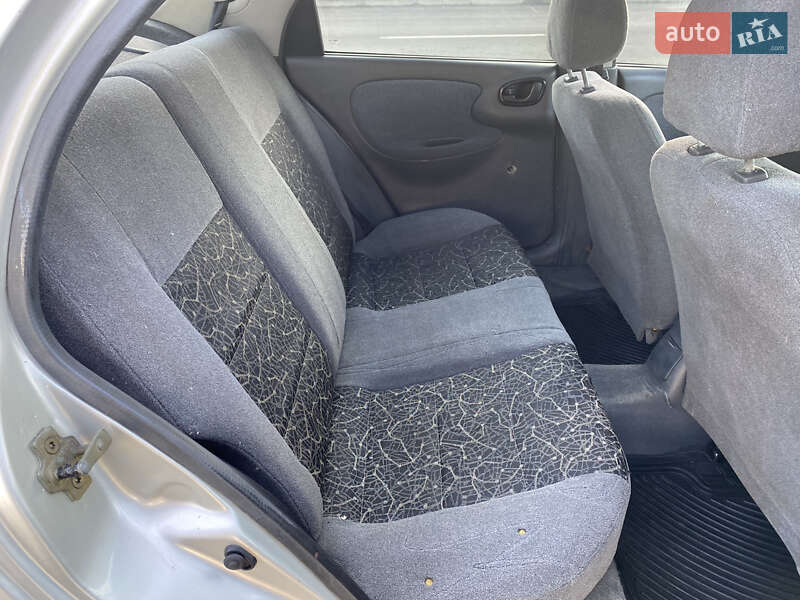 Седан Daewoo Sens 2005 в Мукачево