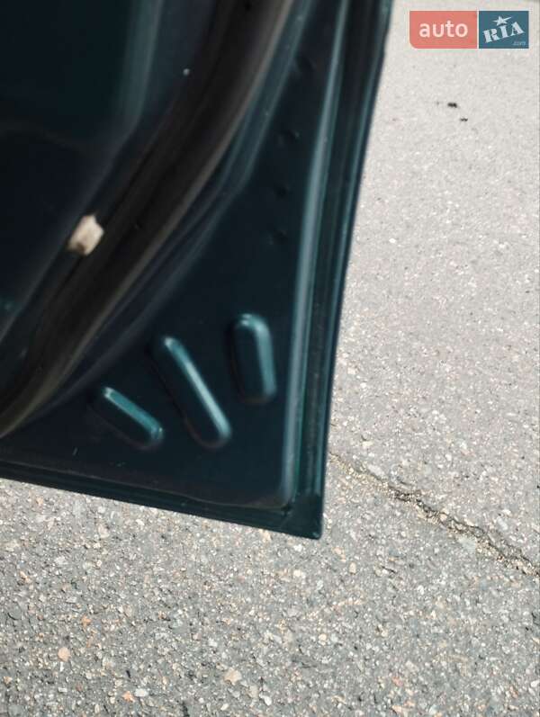 Седан Daewoo Sens 2004 в Липовой Долине