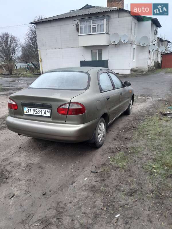 Седан Daewoo Sens 2007 в Чутове