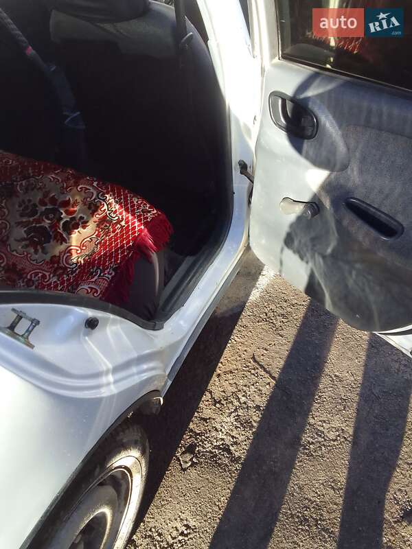 Седан Daewoo Sens 2007 в Бродах