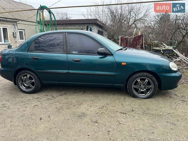 Седан Daewoo Sens 2002 в Каменском