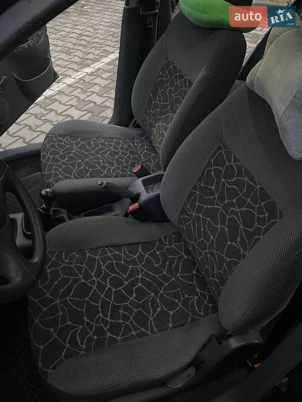 Седан Daewoo Sens 2004 в Тернополе