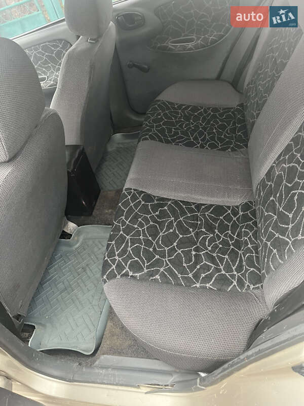 Седан Daewoo Sens 2004 в Виннице