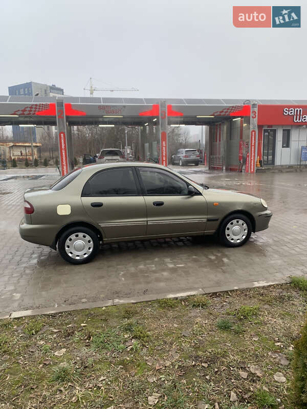 Седан Daewoo Sens 2004 в Тернополе