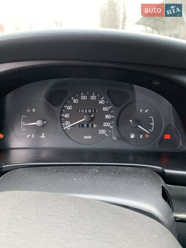 Седан Daewoo Sens 2004 в Тернополе