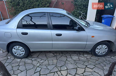 Седан Daewoo Sens 2004 в Мукачево