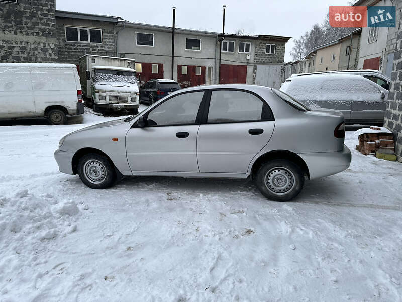 Седан Daewoo Sens 2003 в Івано-Франківську
