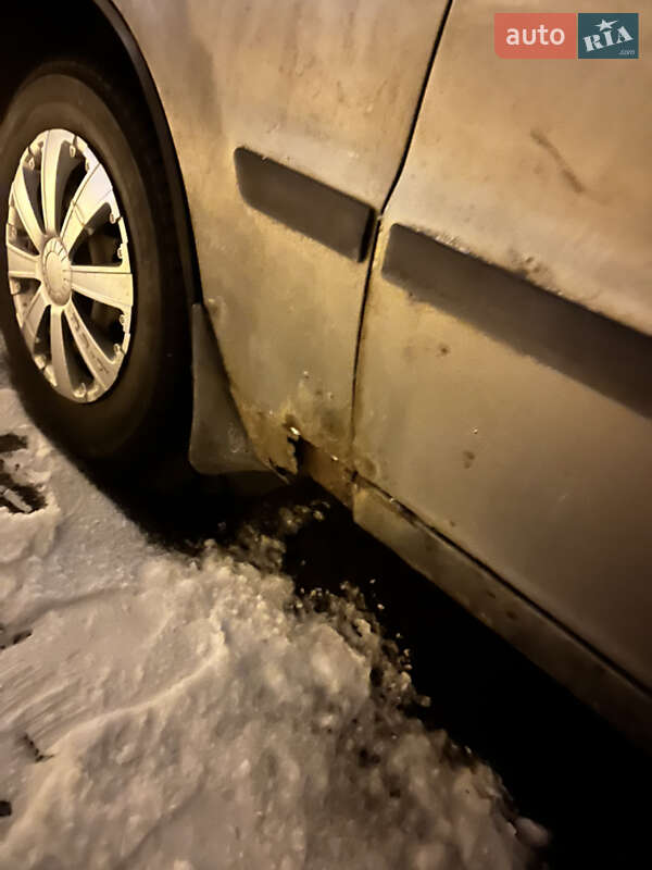 Седан Daewoo Sens 2003 в Харькове