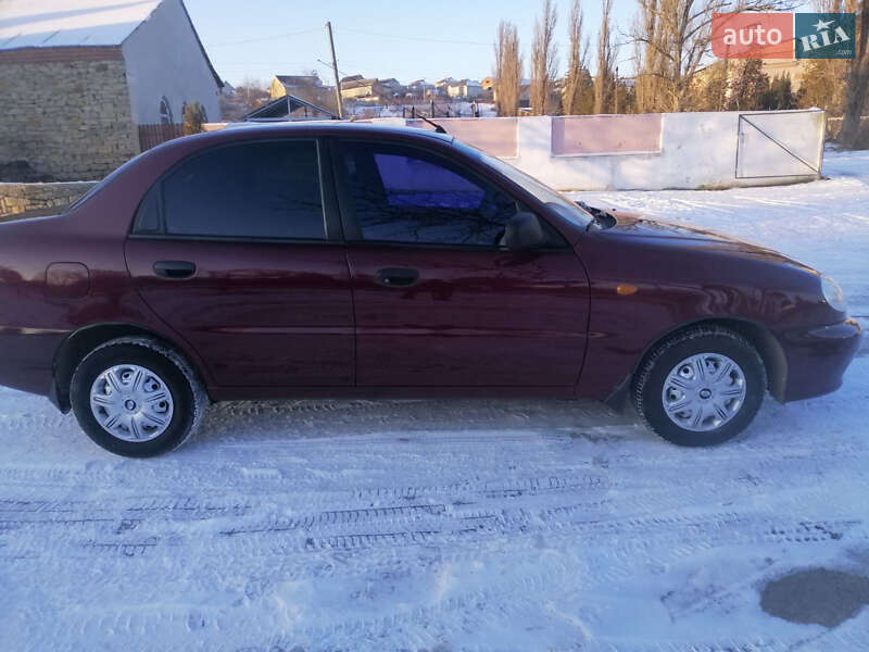 Седан Daewoo Sens 2011 в Ямполе