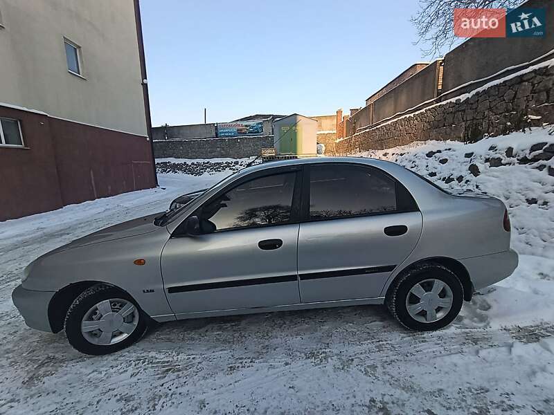 Седан Daewoo Sens 2003 в Умани