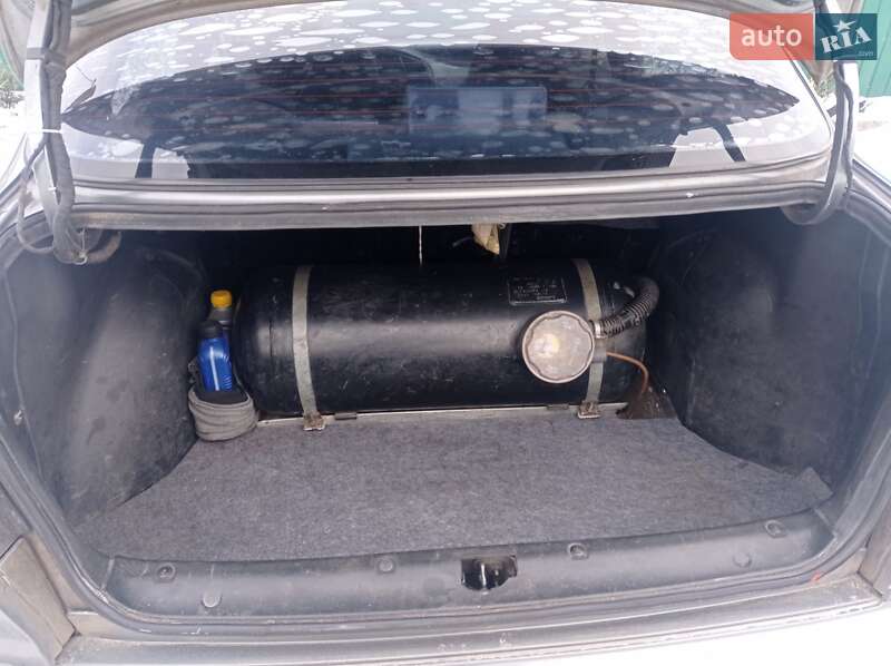 Седан Daewoo Sens 2003 в Сумах