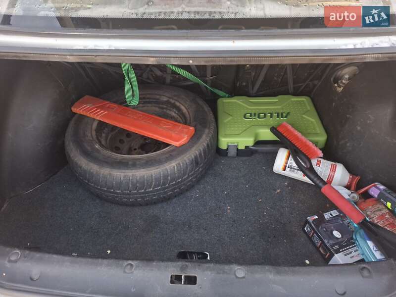 Седан Daewoo Sens 2004 в Запорожье