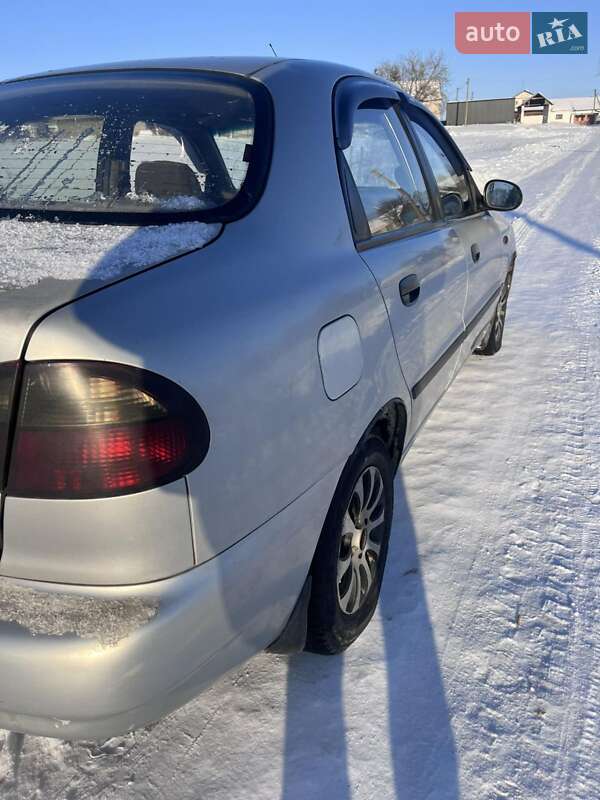 Седан Daewoo Sens 2002 в Староконстантинове