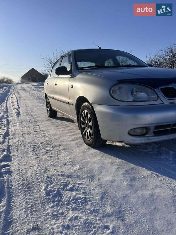 Седан Daewoo Sens 2002 в Староконстантинове