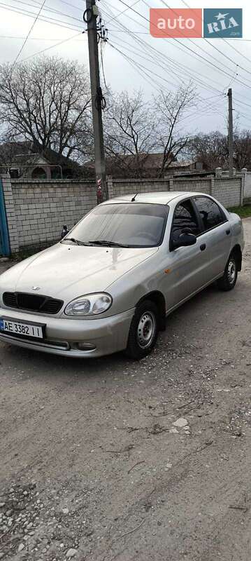 Седан Daewoo Sens 2006 в Днепре