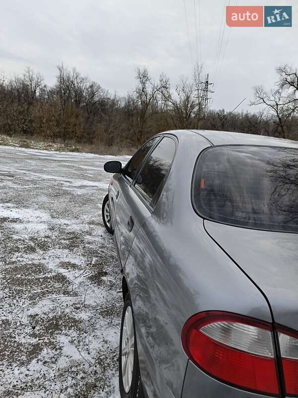 Седан Daewoo Sens 2007 в Кривом Роге