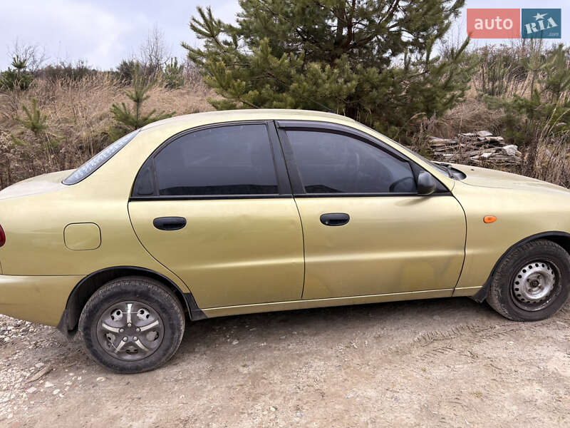 Седан Daewoo Sens 2006 в Львове